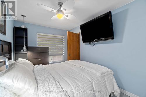 434 Scholfield Avenue N, Welland (773 - Lincoln/Crowland), ON - Indoor Photo Showing Bedroom