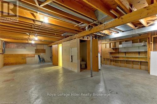 250 Stella Avenue, Southwest Middlesex (Glencoe), ON - Indoor Photo Showing Basement