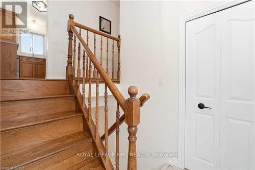 367 Brighton Avenue, Fort Erie (334 - Crescent Park), ON - Indoor Photo Showing Other Room