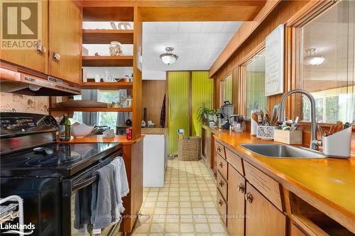 165 James Camp Road, Ryerson, ON - Indoor Photo Showing Kitchen