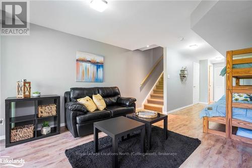 51 - 91 Green Briar Drive, Collingwood, ON - Indoor Photo Showing Living Room