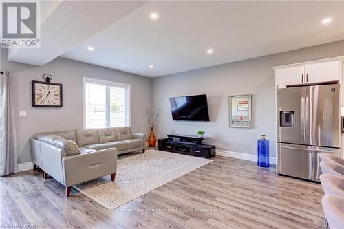 741 Hollinger Avenue, North Perth (32 - Listowel), ON - Indoor Photo Showing Living Room