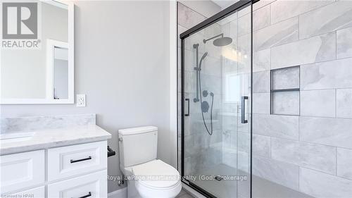 441 Coast Drive, Goderich (Goderich (Town)), ON - Indoor Photo Showing Bathroom