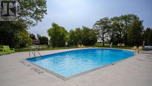 20 Blfs Vw Boulevard, Ashfield-Colborne-Wawanosh (Colborne), ON - Outdoor With In Ground Pool With Backyard