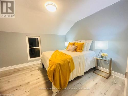 476 Hamilton Street, Huron-Kinloss (Lucknow), ON - Indoor Photo Showing Bedroom