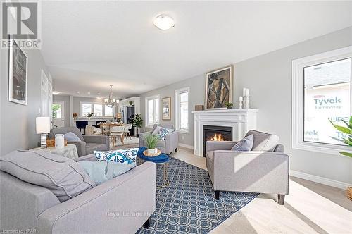 22 Blfs Vw Boulevard, Ashfield-Colborne-Wawanosh (Colborne), ON - Indoor With Fireplace