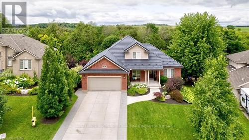 90 River Run Road, Mapleton (Drayton), ON - Outdoor With Facade