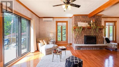 123 Elgin Avenue W, Goderich (Goderich (Town)), ON - Indoor Photo Showing Living Room With Fireplace