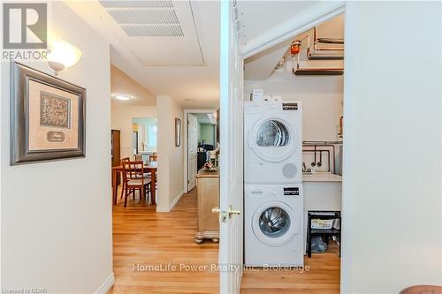 302 - 20 St George Street, Kitchener, ON - Indoor Photo Showing Laundry Room