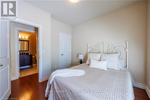 102 - 5 Wood Haven Drive, Tillsonburg, ON - Indoor Photo Showing Bedroom