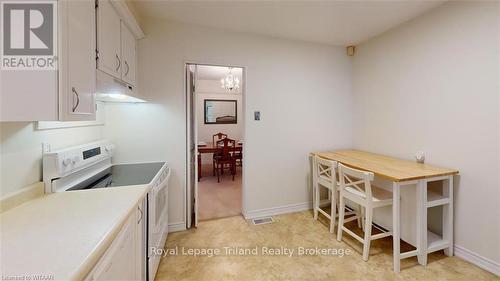 845 Sunset Boulevard, Woodstock (Woodstock - South), ON - Indoor Photo Showing Laundry Room