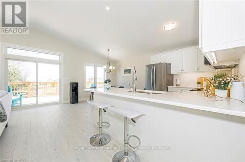 21 Blfs Vw Boulevard, Ashfield-Colborne-Wawanosh (Colborne), ON - Indoor Photo Showing Kitchen