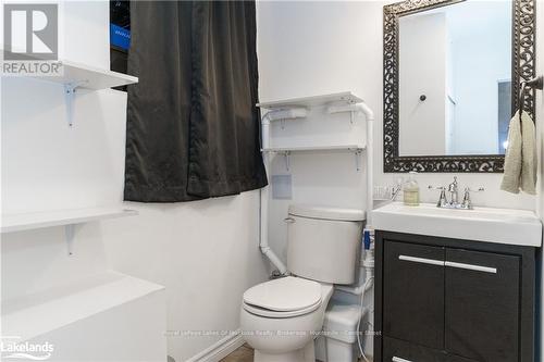 58 Hanes Road, Huntsville (Chaffey), ON - Indoor Photo Showing Bathroom