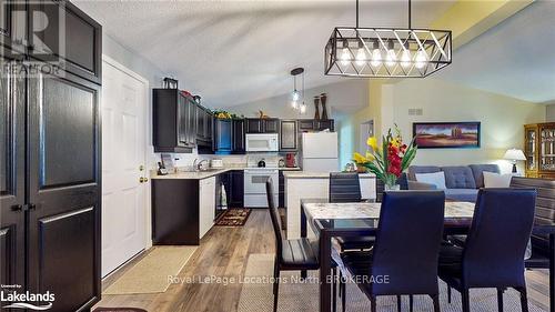 69 St James Place, Wasaga Beach, ON - Indoor Photo Showing Dining Room