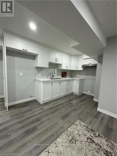 45 Washburn Drive, Guelph (Grange Hill East), ON - Indoor Photo Showing Kitchen