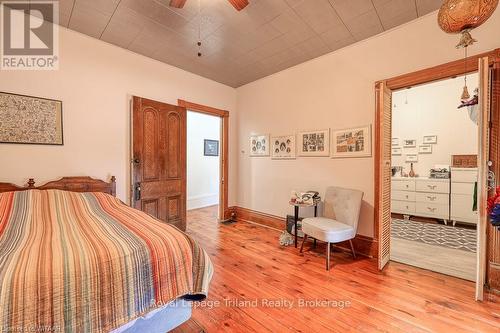 13 Oxford Street, Woodstock, ON - Indoor Photo Showing Bedroom