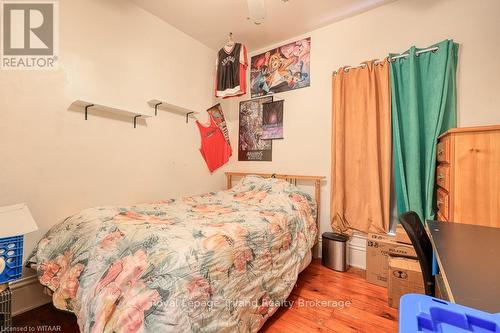 13 Oxford Street, Woodstock, ON - Indoor Photo Showing Bedroom