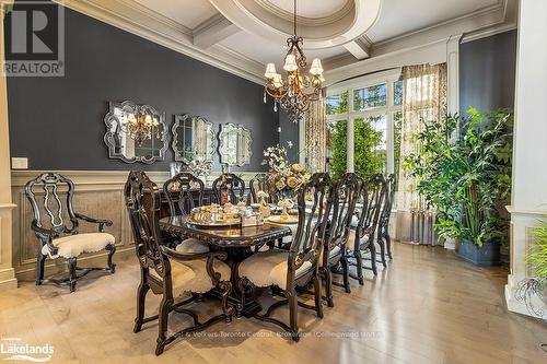 175 Pineway Park, Kingsville, ON - Indoor Photo Showing Dining Room