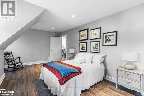 175 Pineway Park, Kingsville, ON - Indoor Photo Showing Bedroom