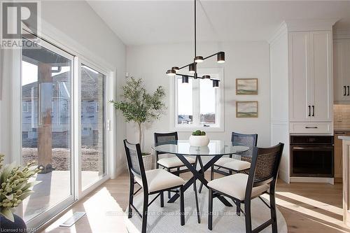 73590 Irene Crescent, Bluewater (Hay), ON - Indoor Photo Showing Dining Room