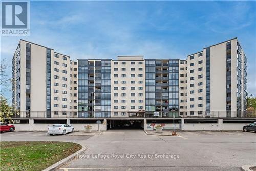 816 - 19 Woodlawn Road E, Guelph (Waverley), ON - Outdoor With Facade