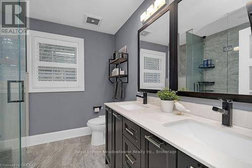 1434 Progreston Road, Hamilton (Carlisle), ON - Indoor Photo Showing Bathroom