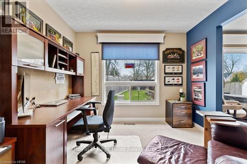 8 Oak Street, Stratford, ON - Indoor Photo Showing Office