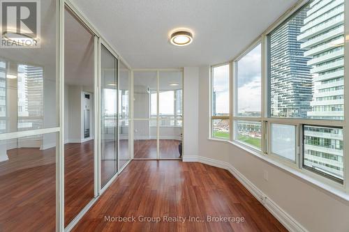 1004 - 400 Webb Drive, Mississauga (City Centre), ON - Indoor Photo Showing Other Room