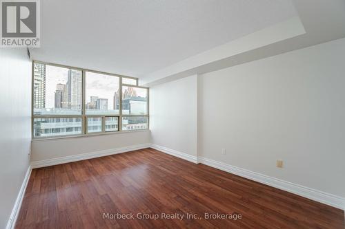 1004 - 400 Webb Drive, Mississauga (City Centre), ON - Indoor Photo Showing Other Room