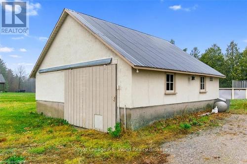 301 Plowmans Line, Norfolk County, ON - Outdoor With Exterior