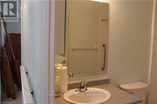 211 - 20 St George Street, Kitchener, ON - Indoor Photo Showing Bathroom