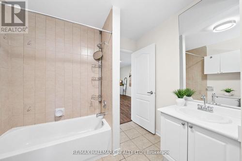 551 Military Trail, Toronto, ON - Indoor Photo Showing Bathroom