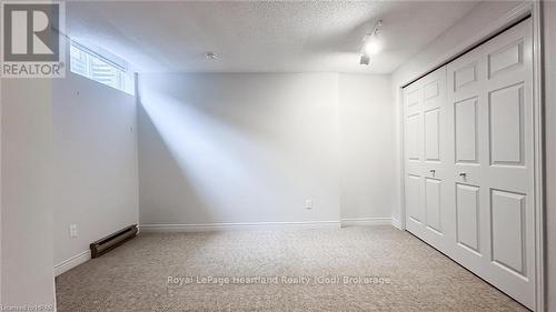 15 - 90 Ontario Street S, Lambton Shores, ON - Indoor Photo Showing Other Room