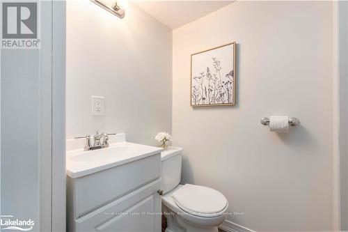 646 Muskoka 3 Road N, Huntsville (Chaffey), ON - Indoor Photo Showing Bathroom