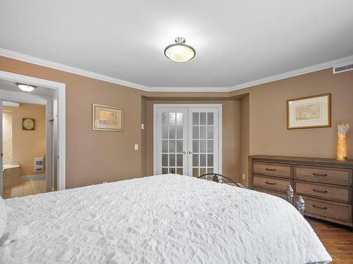 Master bedroom - 1131 Rue Du Sous-Bois, Longueuil (Le Vieux-Longueuil), QC - Indoor Photo Showing Bedroom