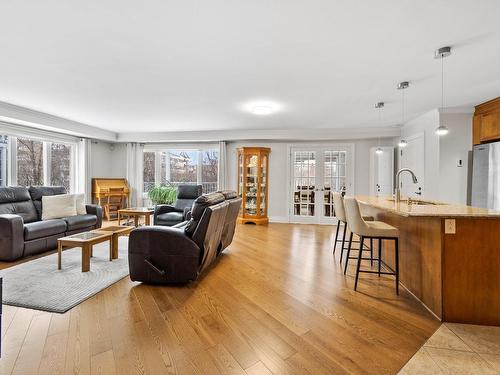 Overall view - 1131 Rue Du Sous-Bois, Longueuil (Le Vieux-Longueuil), QC - Indoor Photo Showing Living Room