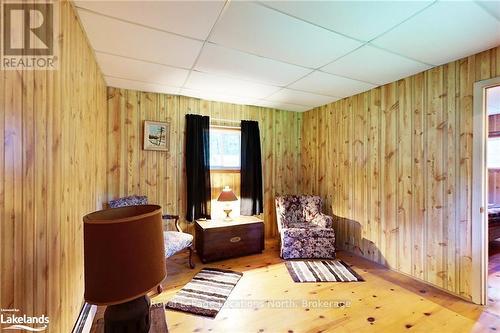 8819 9 County Road, Clearview, ON - Indoor