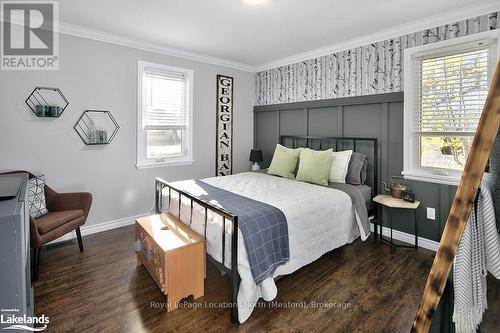 879 15Th Street W, Georgian Bluffs, ON - Indoor Photo Showing Bedroom