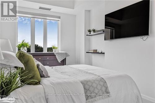 509 - 1 Hume Street, Collingwood, ON - Indoor Photo Showing Bedroom