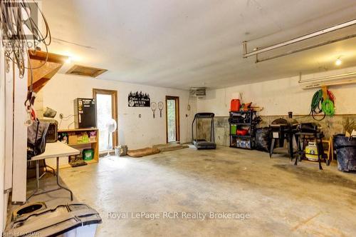 9811 Creek Road, Minto, ON - Indoor Photo Showing Garage