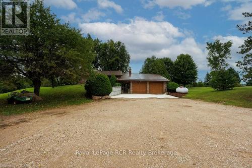 9811 Creek Road, Minto, ON - Outdoor