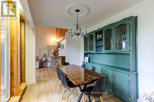 9811 Creek Road, Minto, ON - Indoor Photo Showing Dining Room