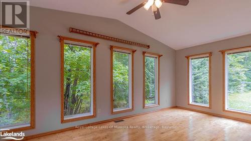 4244 Muskoka Road 117, Lake Of Bays (Franklin), ON - Indoor Photo Showing Other Room