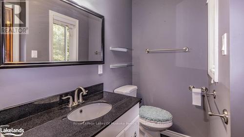 4244 Muskoka Road 117, Lake Of Bays (Franklin), ON - Indoor Photo Showing Bathroom