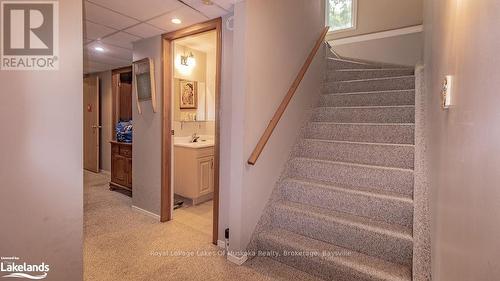 4244 Muskoka Road 117, Lake Of Bays (Franklin), ON - Indoor Photo Showing Other Room