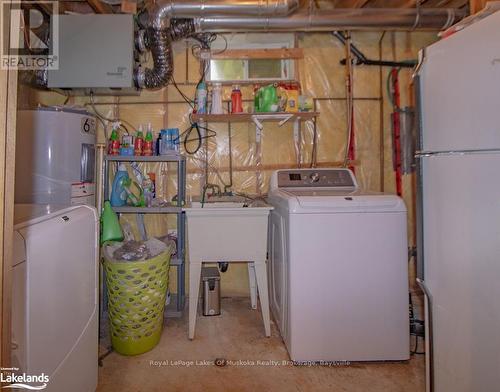 4244 Muskoka Road 117, Lake Of Bays (Franklin), ON - Indoor Photo Showing Basement