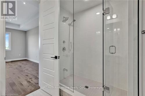 3307 Harasym Trail, Oakville (1012 - Nw Northwest), ON - Indoor Photo Showing Bathroom