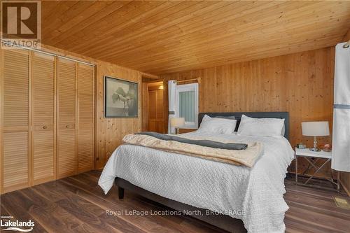 1433 South Horn Lake Road, Ryerson, ON - Indoor Photo Showing Bedroom