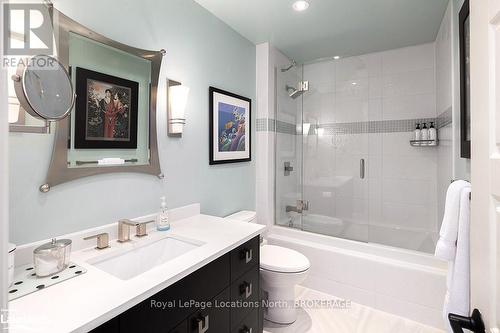 110 Landry Lane, Blue Mountains (Thornbury), ON - Indoor Photo Showing Bathroom