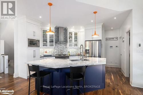 110 Landry Lane, Blue Mountains (Thornbury), ON - Indoor Photo Showing Kitchen With Upgraded Kitchen